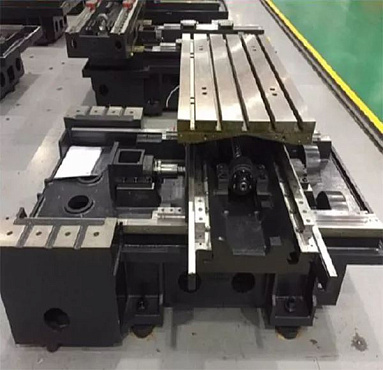 Вертикальный обрабатывающий центр KVL1050 (VM1050SL)