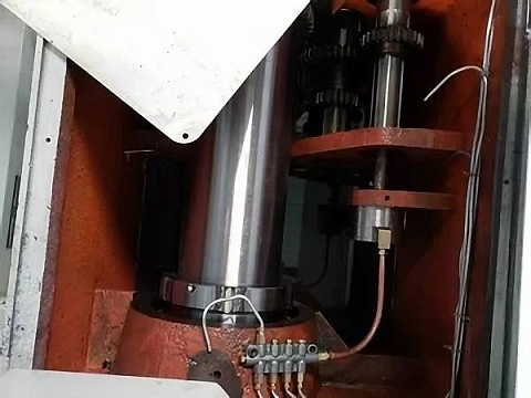 Токарный станок с ЧПУ KE56/2000 Siemens (гидравлика)