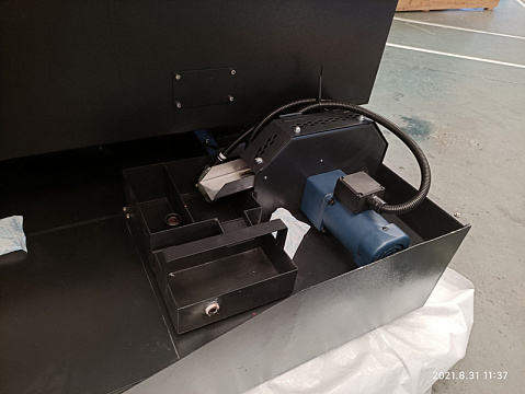 Вертикальный обрабатывающий центр KVL 855 (SE 855)