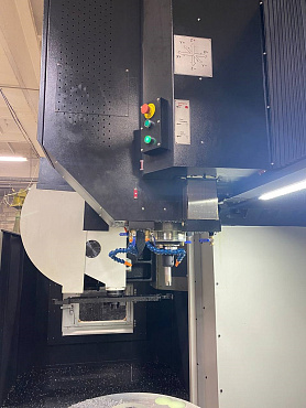 Портальный фрезерный центр KPM 1525