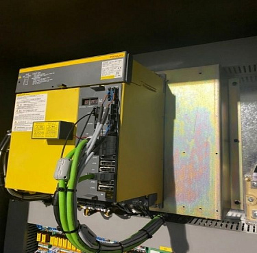 Вертикальный обрабатывающий центр KVL 1000A (VMC1000P) 3-оси