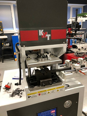 Гидравлический пресс для угловой резки металлического профиля KPC-18NC