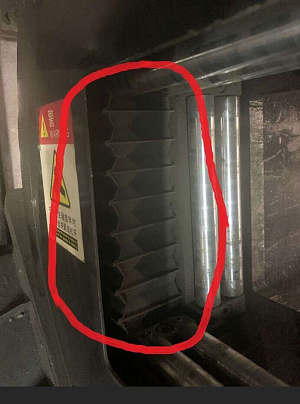 Крышка патрона винтовая пылезащитная для IRON MAC T6-160SA2 3000W (Raycus)