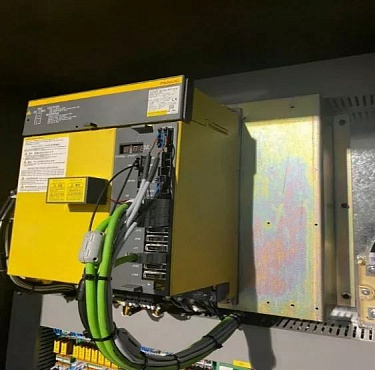 Вертикальный обрабатывающий центр KVL 1361A (VMC 1160B), 4-оси (BT-40,CTS20bar)